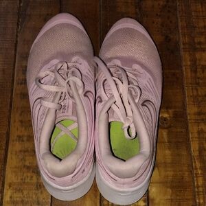 Nike Kids Sneakers in Pink and White